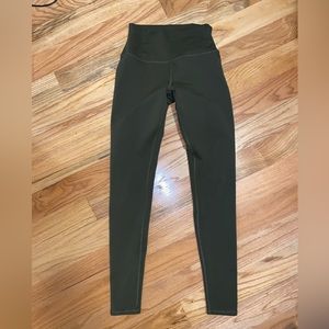 Alo airbrush leggings